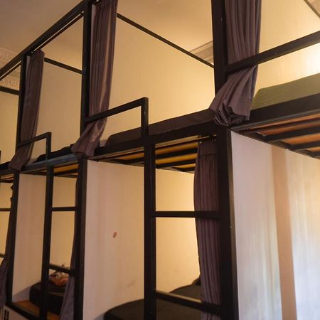 Sunshot Hostel Legian Exterior foto